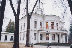 ус.Середниково_Парадный-экстерьер_фото-22-scaled